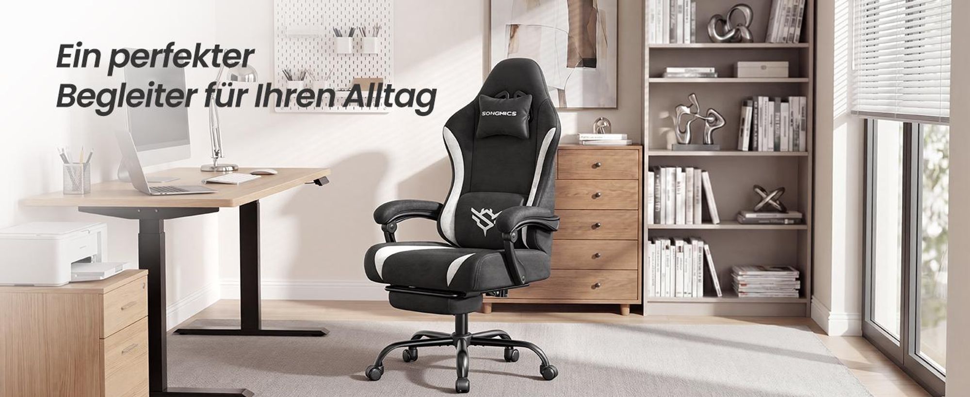 SONGMICS Gaming Stuhl, Ergonomischer Bürostuhl aus Polyester, mit Fußstütze und Lendenkissen, 135° Neigung, 70 x 70 x (120-130) cm, Schwarz und Weiß