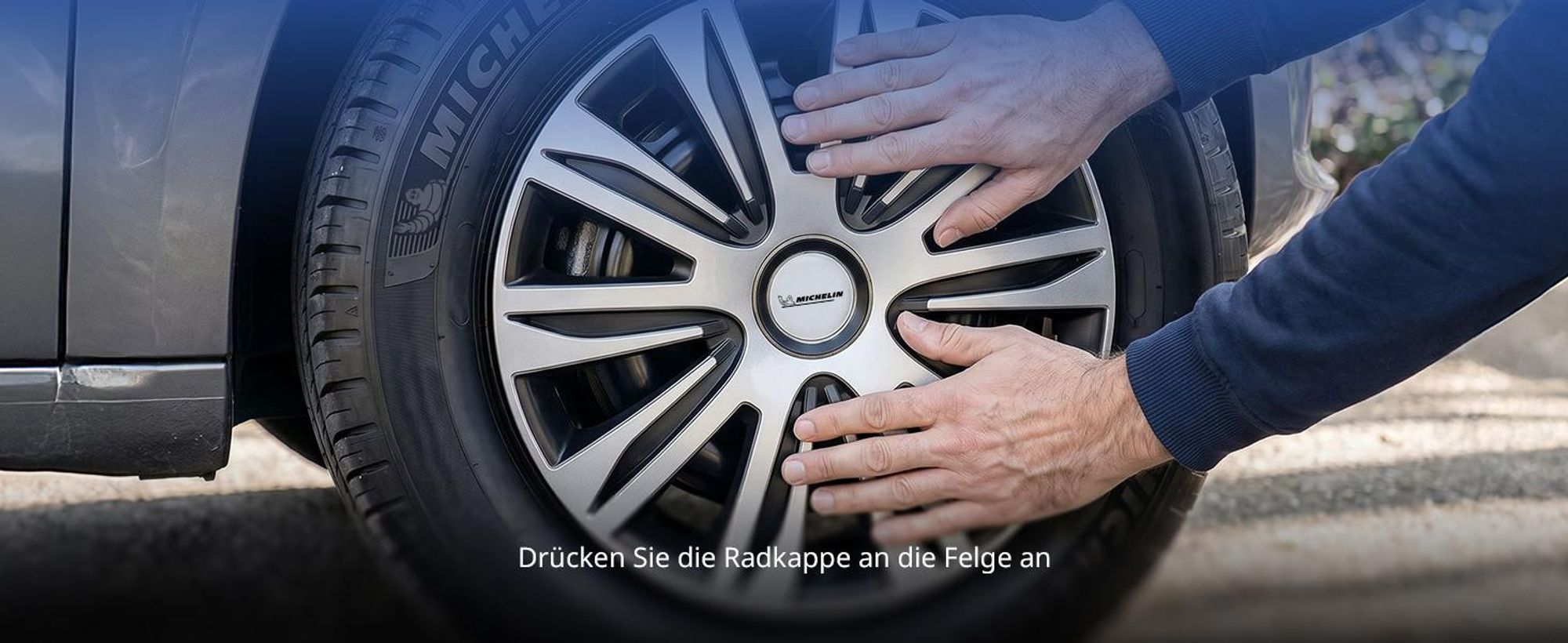 MICHELIN Radzierblenden 4er Set 14 Zoll (35,6 cm) schwarz/silber, MX-LBS