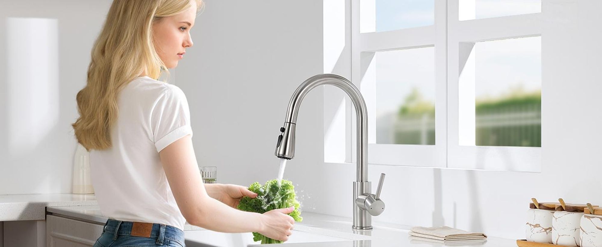 AjieQaQ Wasserhahn Küche ausziehbar, 304 Edelstahl gebürstet, 2 Strahlarten, hoher Auslauf, 360° schwenkbar