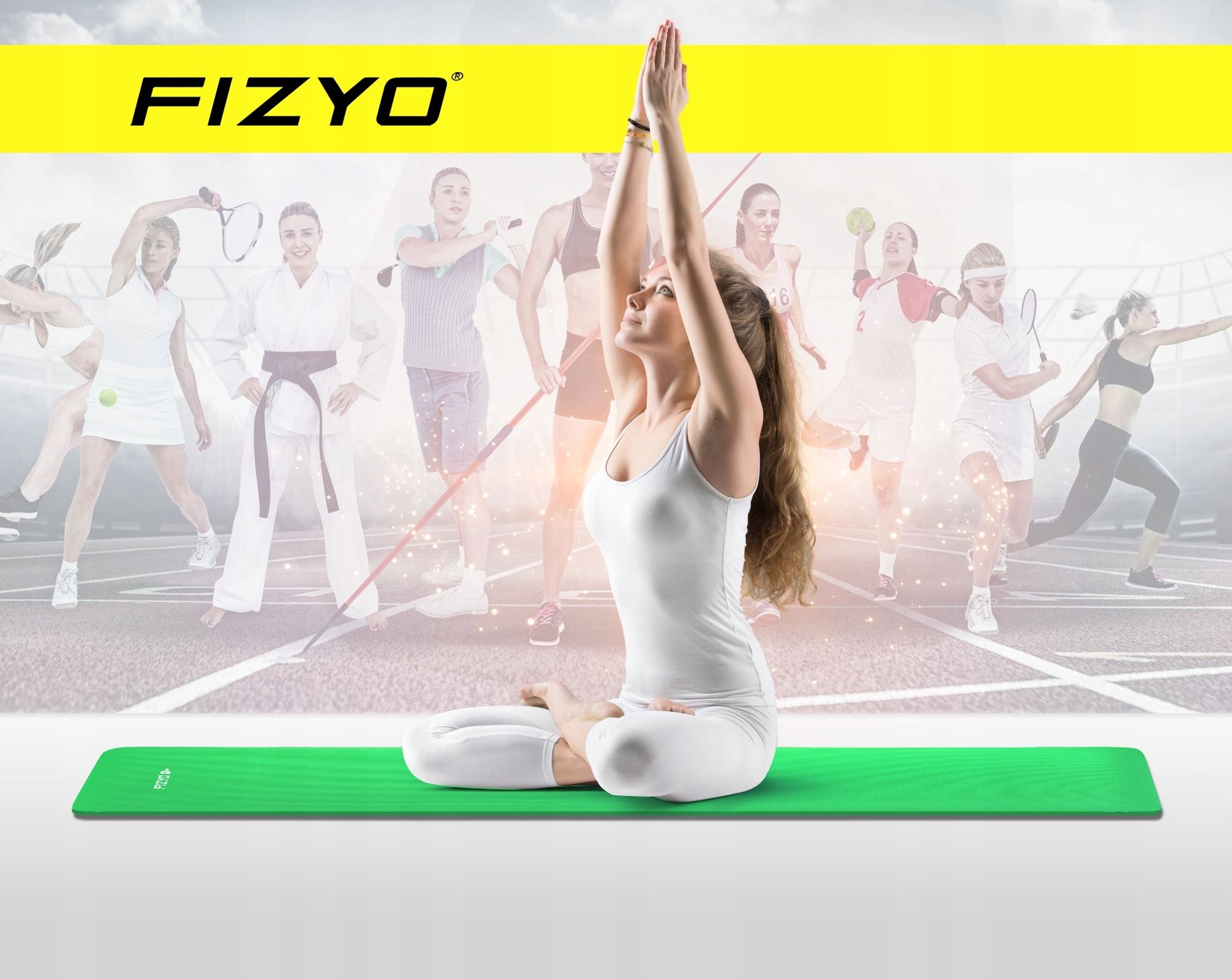 Eine Person übt Yoga, Pilates und Gymnastik auf einer NBR-Gymnastikmatte der Marke Fizyo