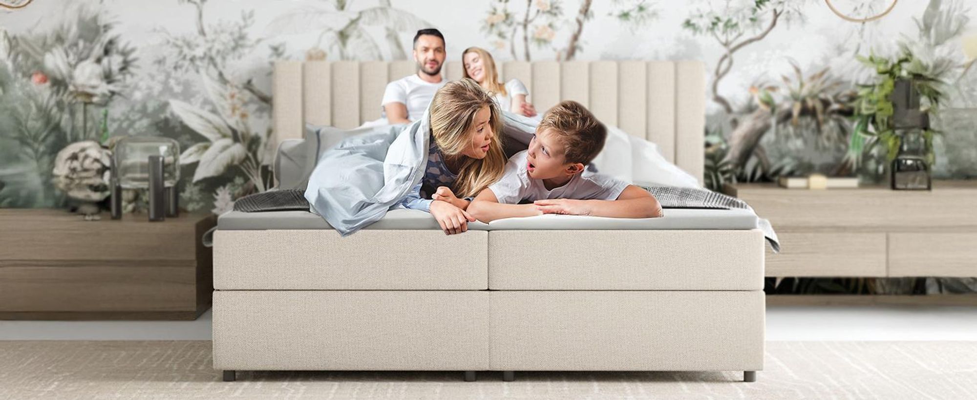 Familienglück fängt im Bett an