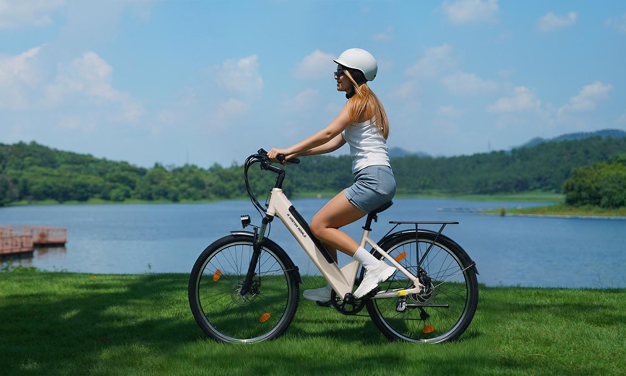 AVDL A32 elektrische stadsfiets 26 inch, 250 W, 36 V 12,8 Ah accu, Shimano 7 versnellingen, schijfremmen, lcd-display