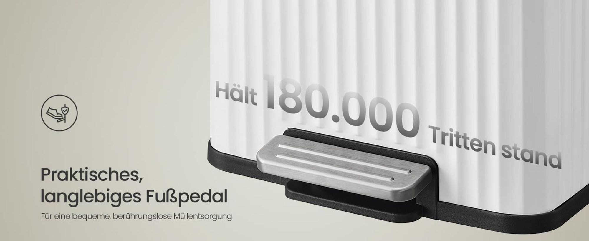 SONGMICS Mülleimer Küche, Abfallbehälter mit Deckel und Pedal, Softclose, Herausnehmbarer Inneneimer, 30 L, Weiß