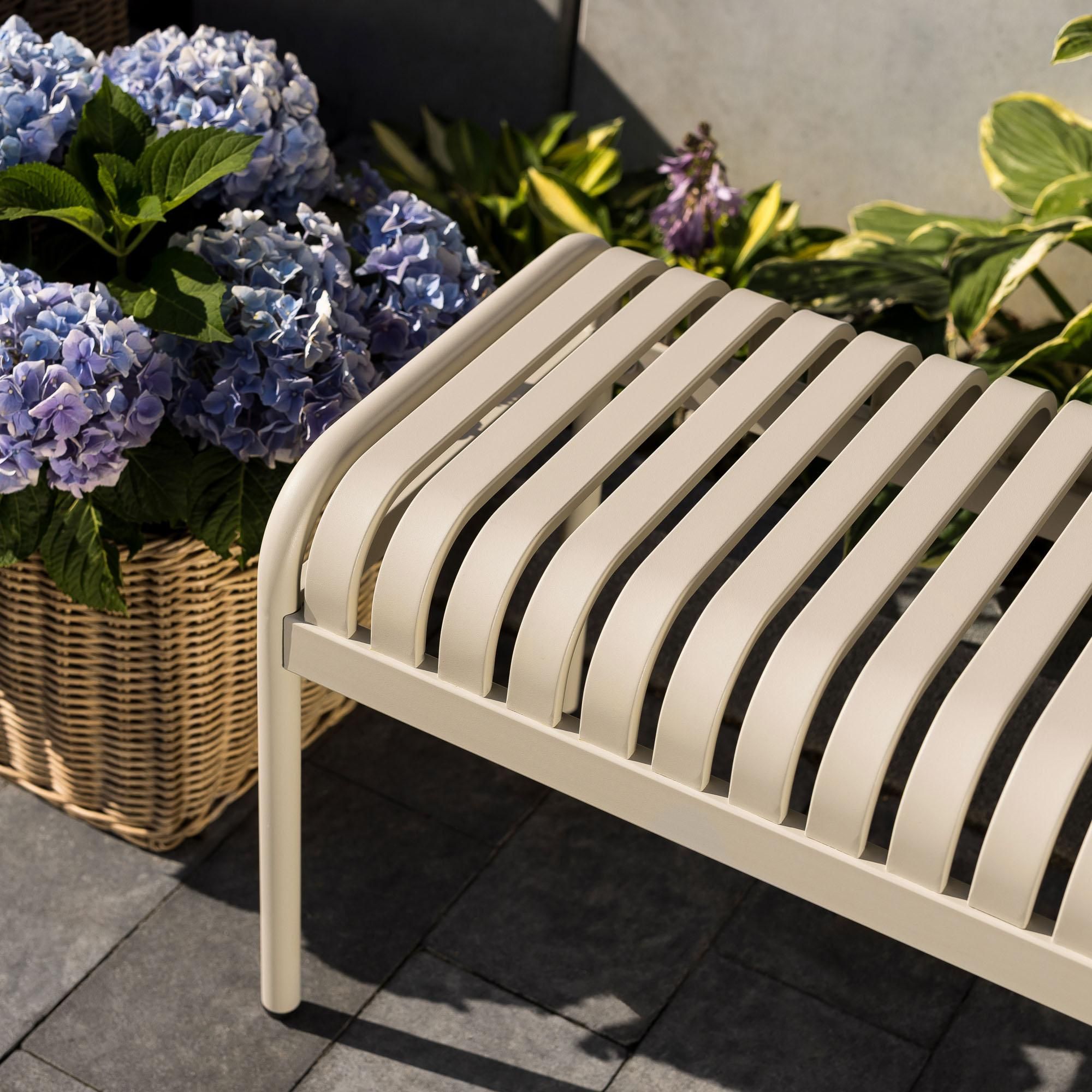 di volio Gartenbank BAISO - Metallbank für Terrasse & Garten, 130 cm, wetterfest beige