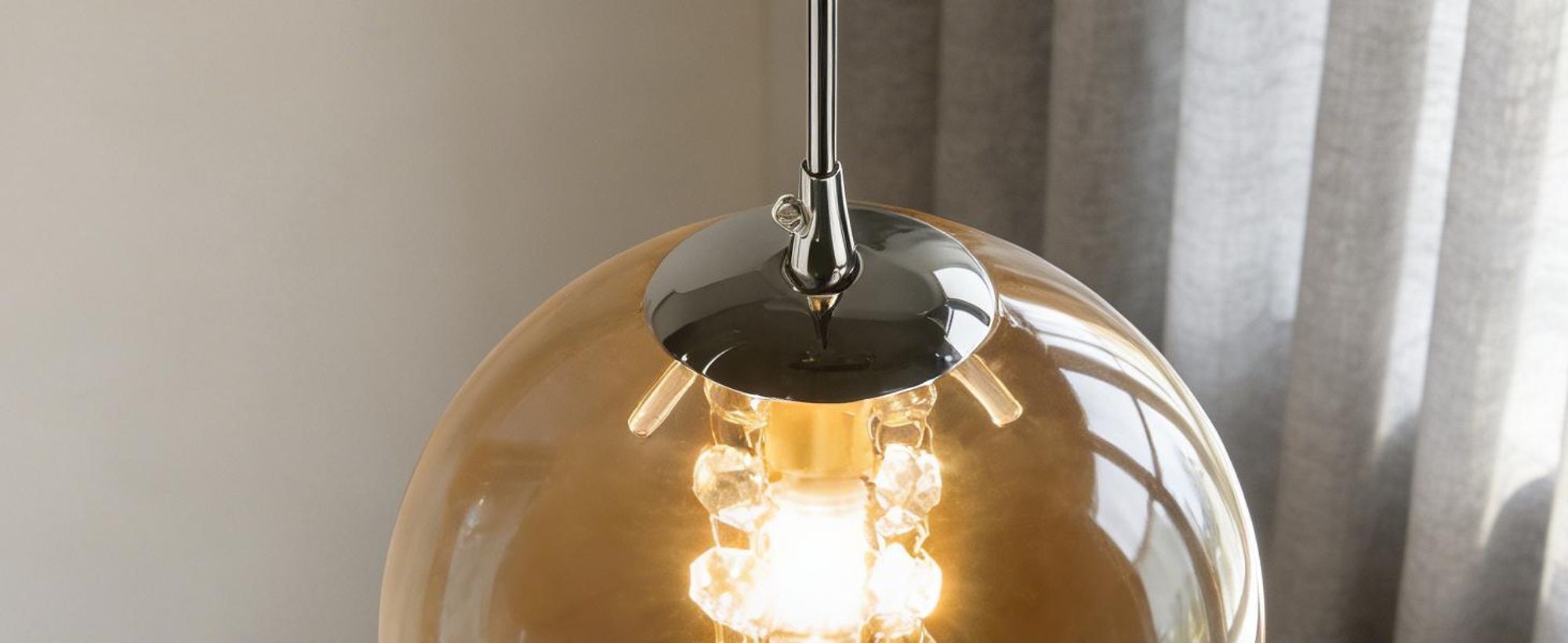 ZMH závěsné svítidlo skleněné závěsné svítidlo 1 žárovka jantarová lampa nad jídelní stůl 120 cm výškově nastavitelná G9 noční lampa závěsné svítidlo do ložnice jídelny