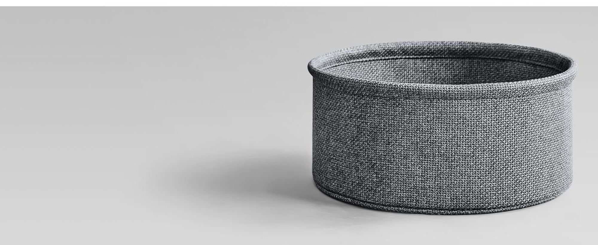 VASAGLE Beistelltisch rund, mit Steckdose, USB-Anschlüsse, Ø45 cm, ebenholzschwarz-schiefergrau