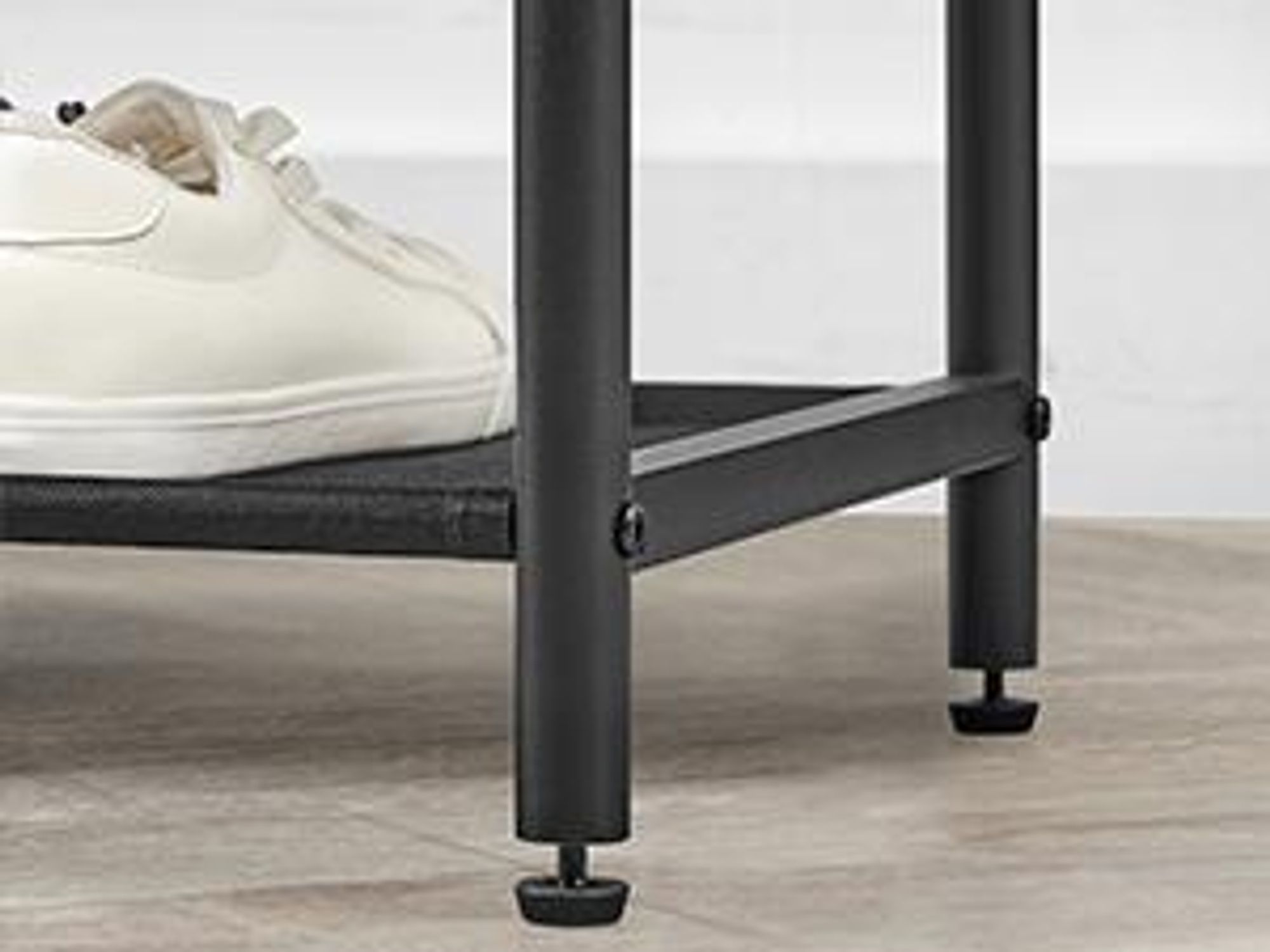 VASAGLE Kleiderständer, Garderobe, Garderobenständer, Kleiderstange mit 9 abnehmbaren Haken, Sitzbank, Industrie-Design, für Flur, Schlafzimmer 411