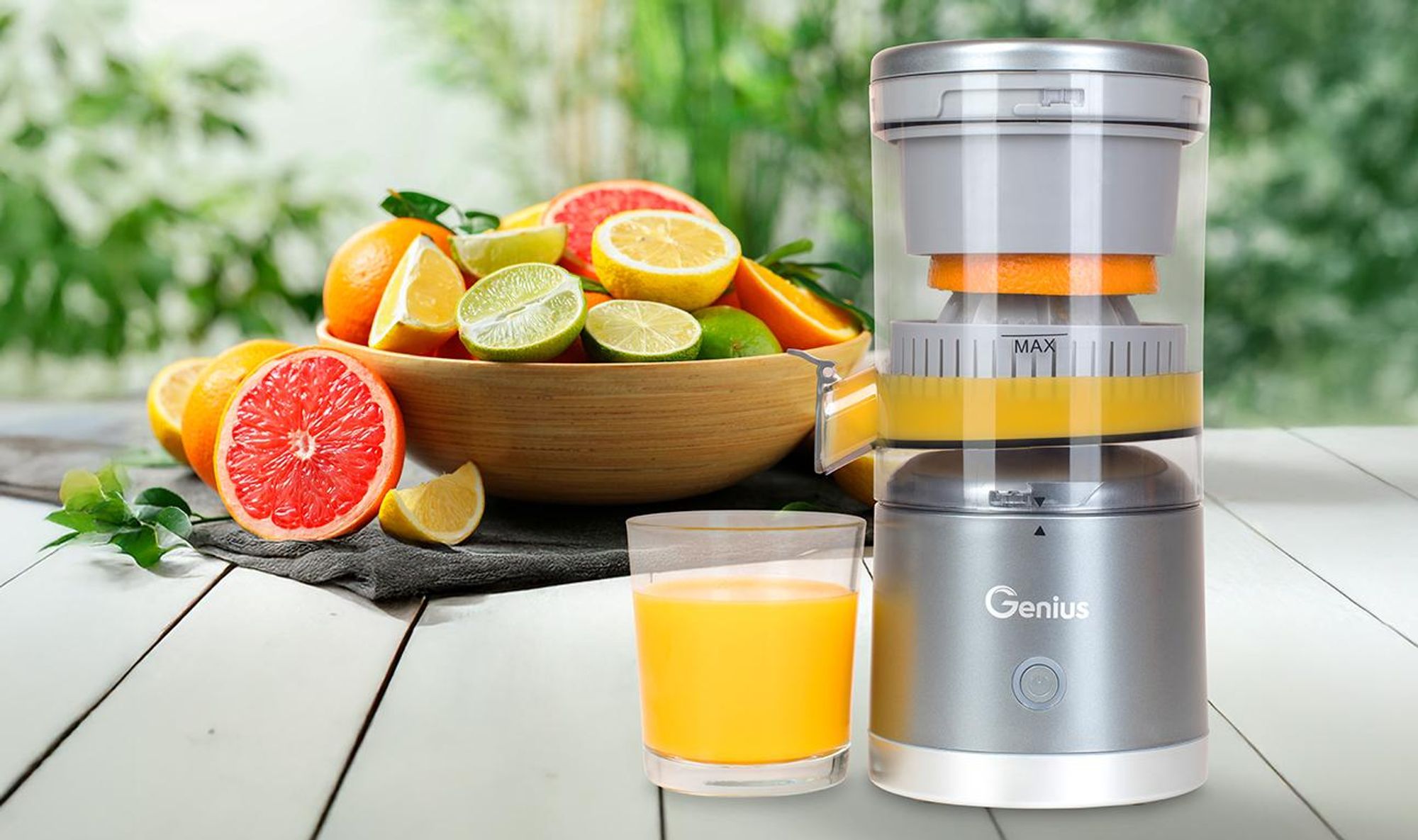 Genius Akku Zitruspresse by Nicer Dicer 6 tlg, elektrische Saftpresse, Orangenpresse Entsafter, Akkulaufzeit bis 25 Min, 45 W, Auffangbehälter 200 ML