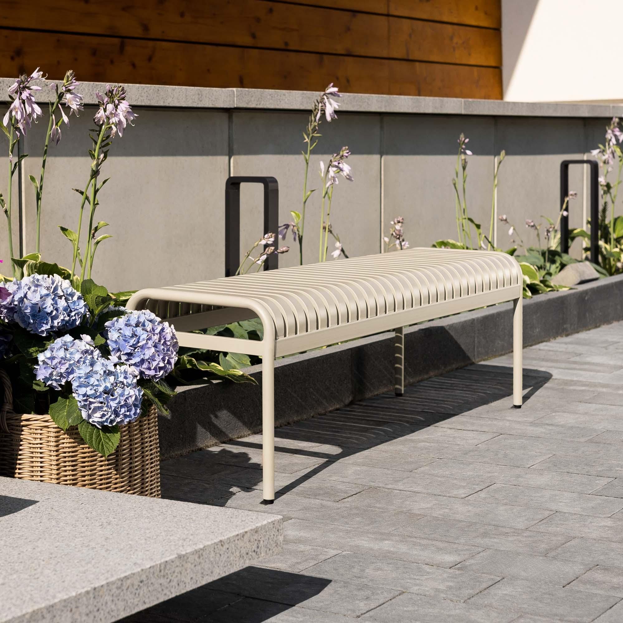 di volio Gartenbank BAISO - Metallbank für Terrasse & Garten, 130 cm, wetterfest beige