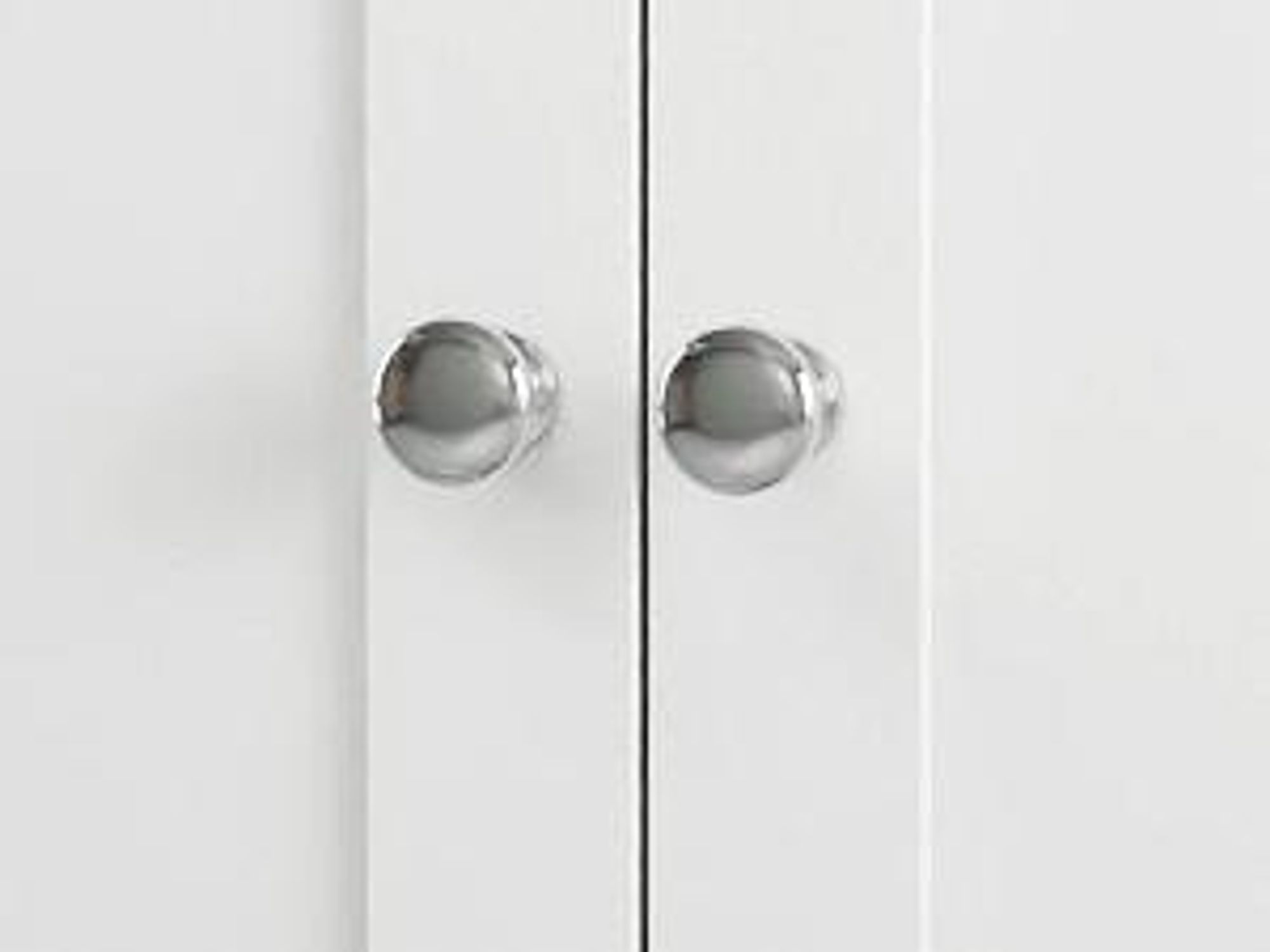VASAGLE Badschrank mit 4 Türen, Badezimmerschrank mit höhenverstellbaren Einlegeböden, Shaker-Stil, weiß
