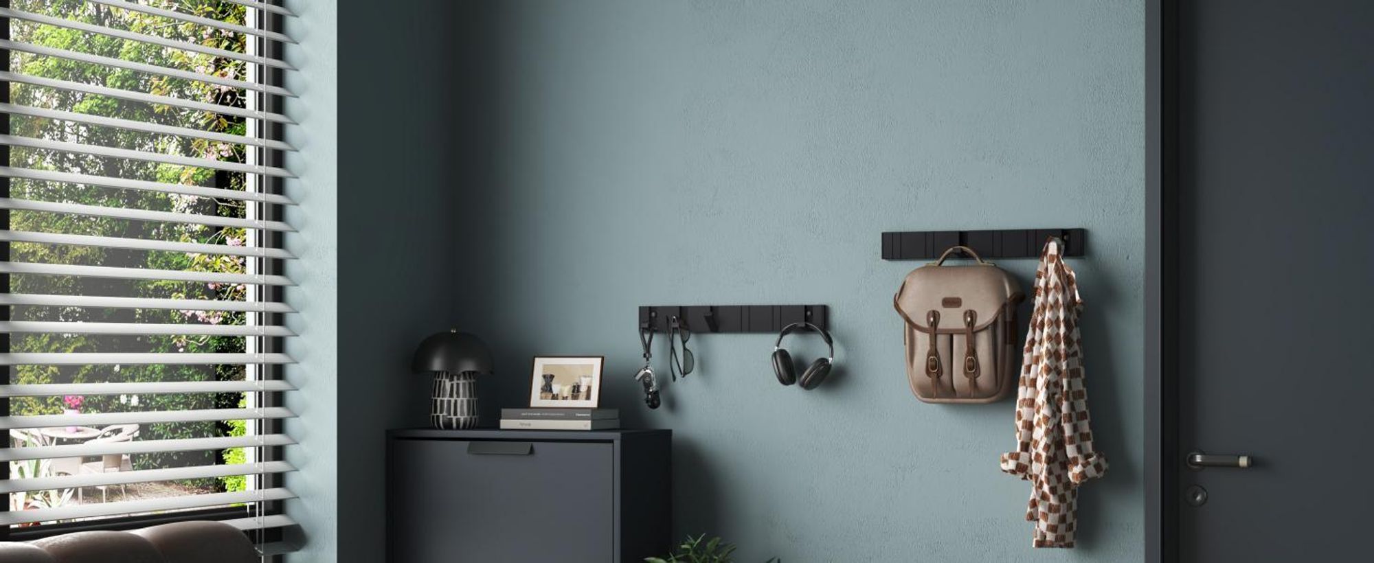 Mai & Mai Wandgarderobe Wandhaken aus Aluminium Garderobe mit 6 klappbaren Haken Garderobenleiste Garderobenhaken Kleiderhaken 44,5cm Schwarz