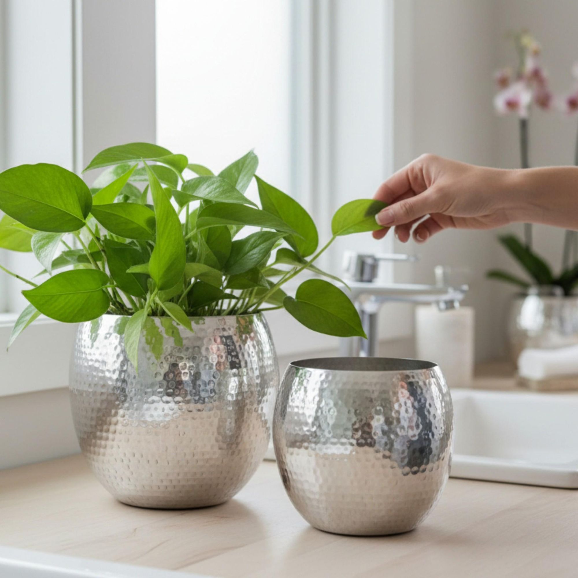 2 Blumentöpfe silber Metall Pflanztopf Aluminium massiv Blumentopf Pflanzentopf Hammerschlag rund