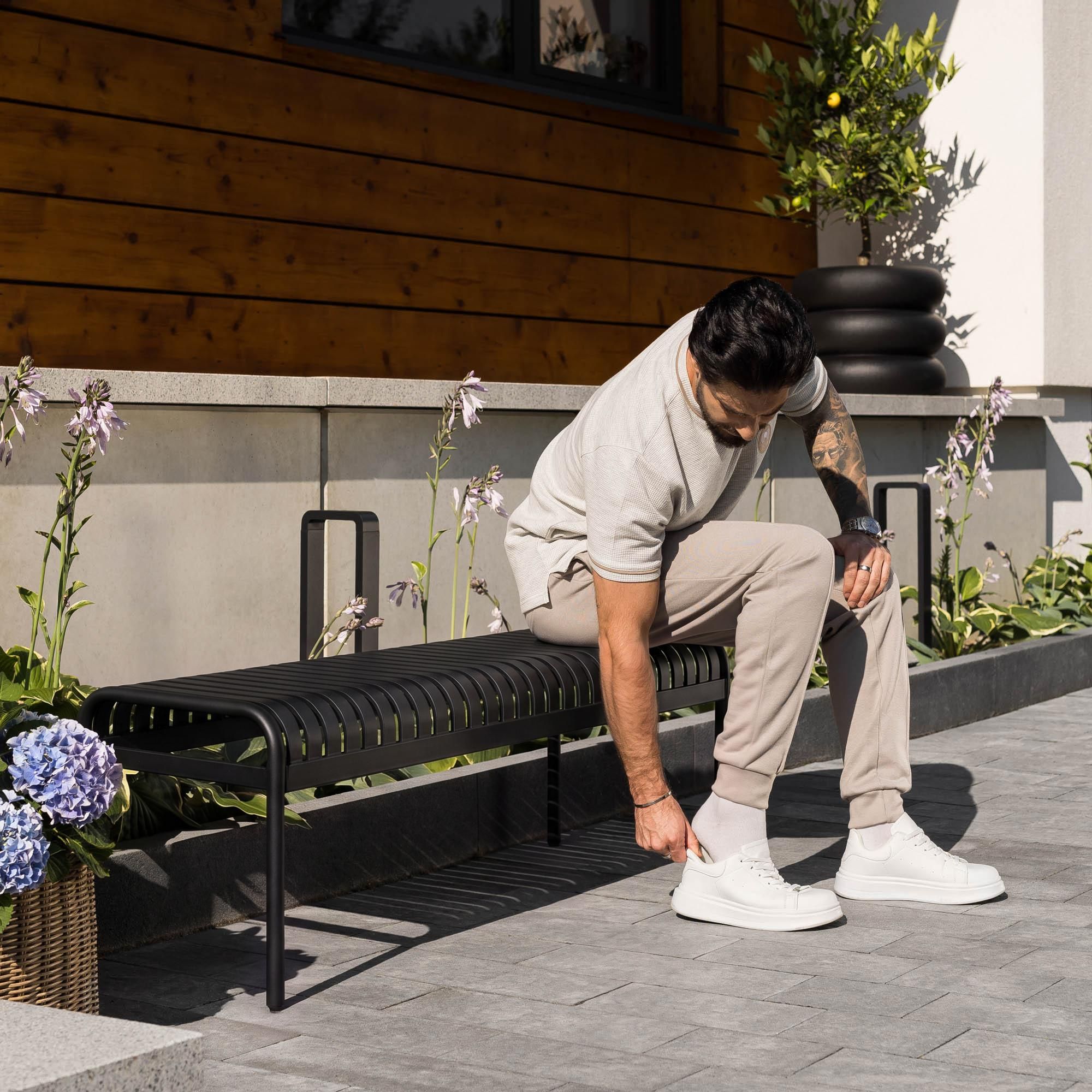 di volio Gartenbank BAISO - Metallbank für Terrasse & Garten, 130 cm, wetterfest schwarz