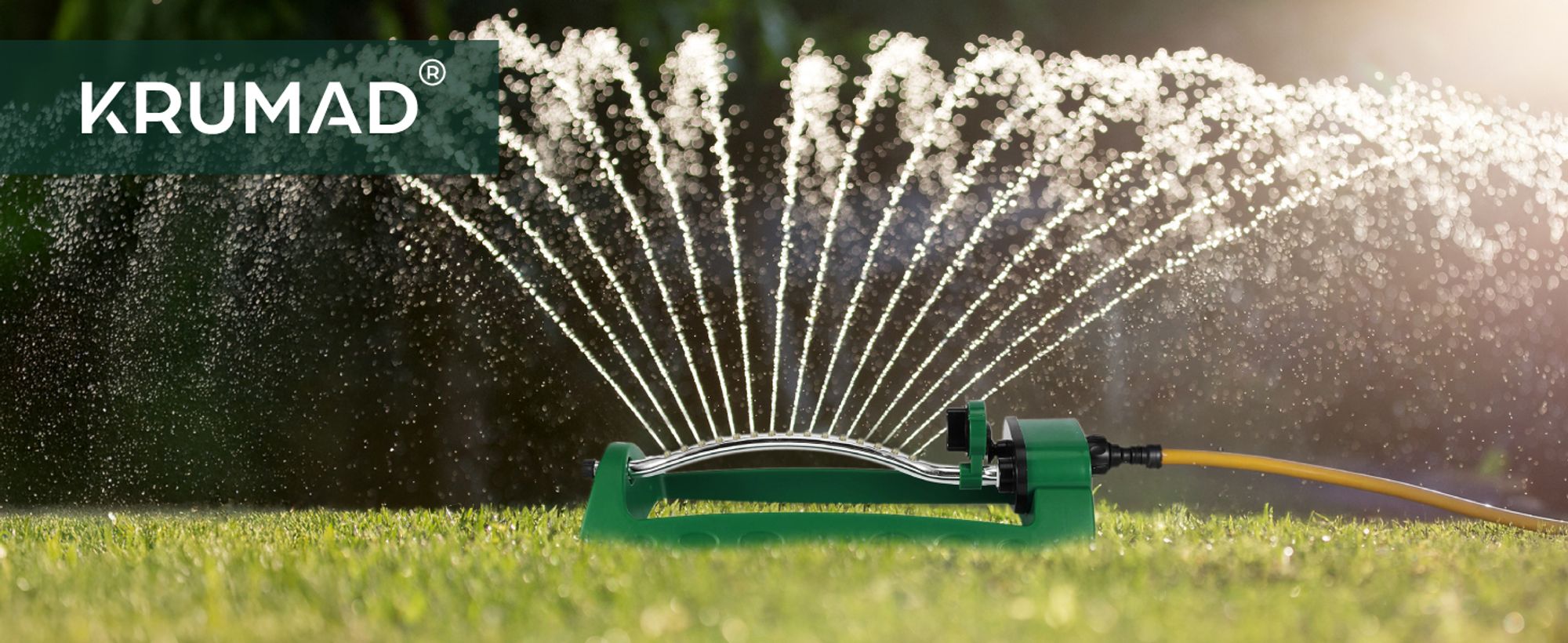 KRUMAD Oszillierender Rasensprenger 15 Düsen Verstellbarer Bewässerungssystem Garten Inkl. Reinigungsnadel Wetterfest Ideal für Garten Blumenbee
