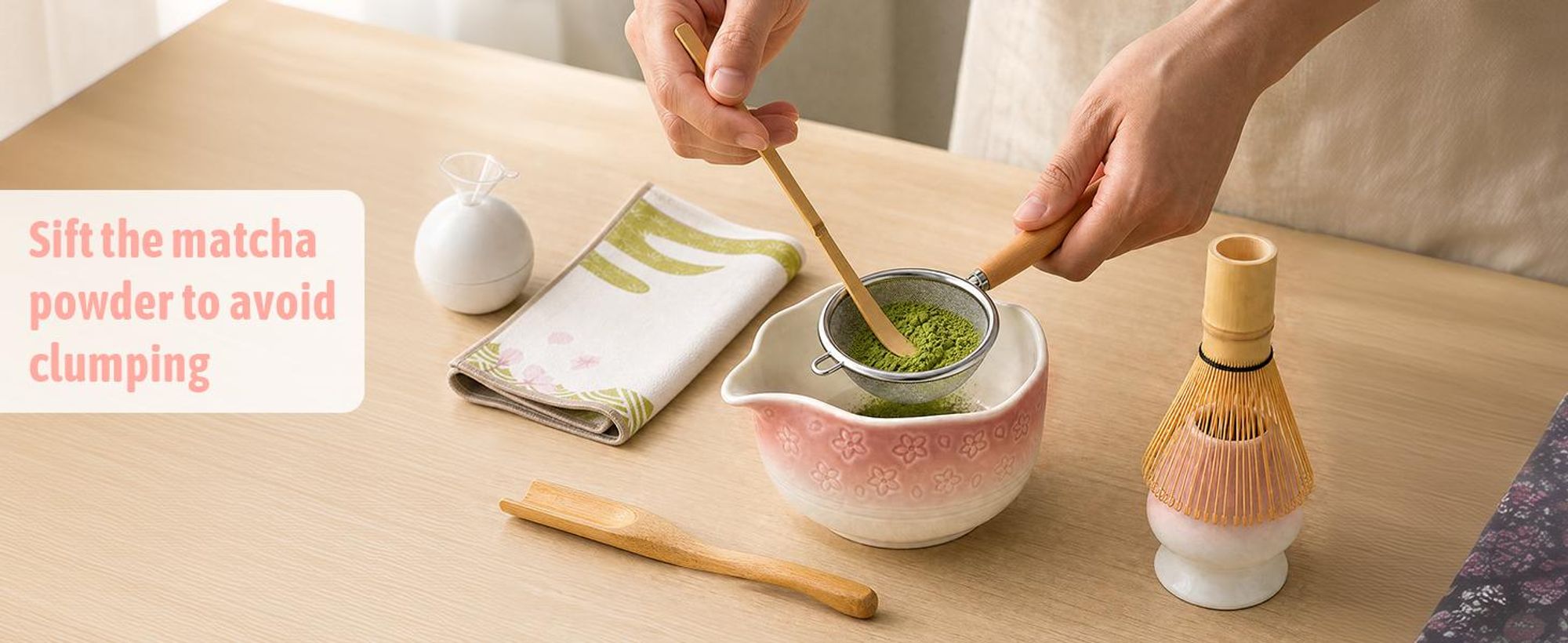 VONATES Matcha Set 9-tlg. mit Matcha-Schale, Bambus-Besener & Halter, Sieb, Löffel, Tuch, Eisform - Starter-Kit für Teezeremonie & Geschenk, Pink Farbverlauf
