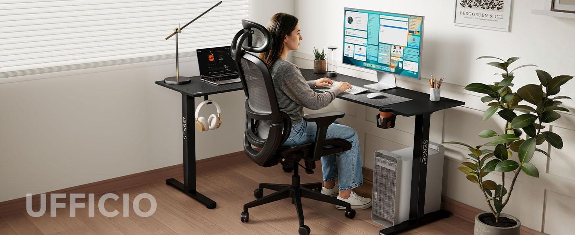 Sense7 RONG, scrivania angolare da gaming, forma a L, 154x117 cm - Nero, aspetto carbonio, scrivania per computer, ideale per giocatori, montaggio flessibile, adatta per l'ufficio domestico