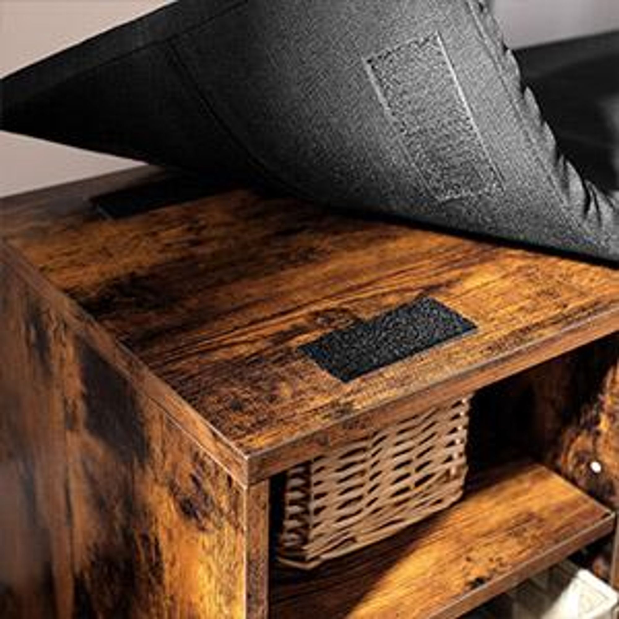 VASAGLE  Schuhschrank, Schuhbank, Schuhregal ,Aufbewahrungsschrank, mit 9 offenen Fächern und einem Schrank, mit Polsterung, 110 x 30 x 48 cm, rustikale Tür, vintagebraun LHS058X01
