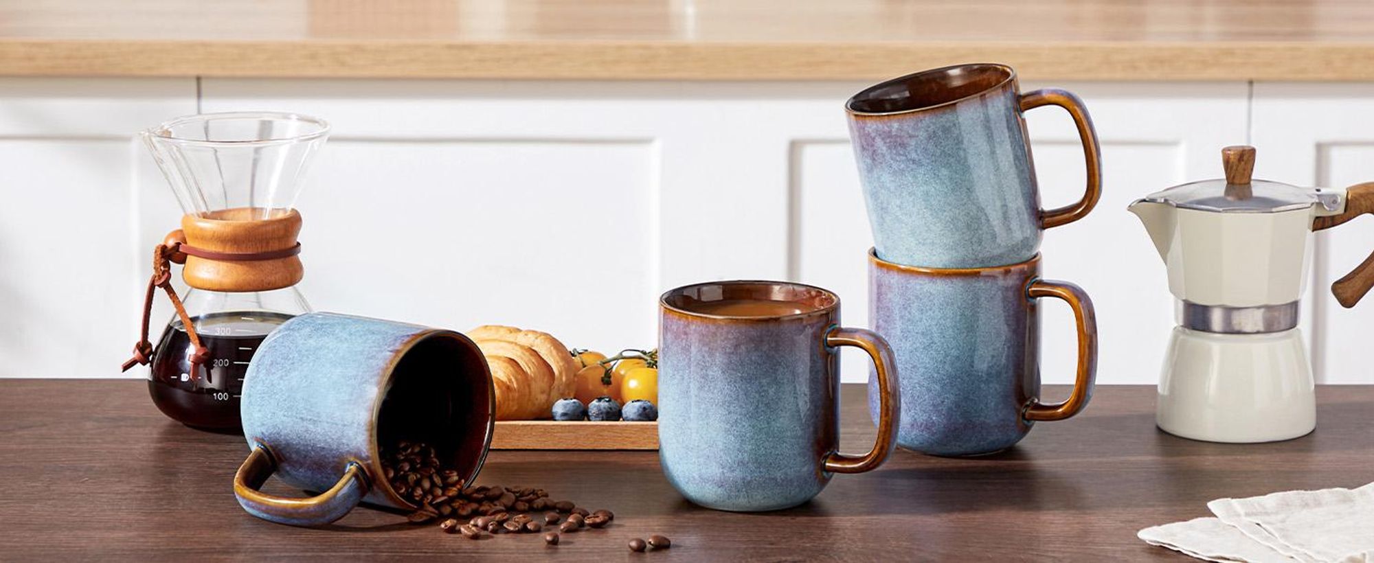 VANCASSO Becher Set, 4-tlg Steingut Tassen, 420ml Trinkbecher, Kaffeebecher mit Henkel, Graublau