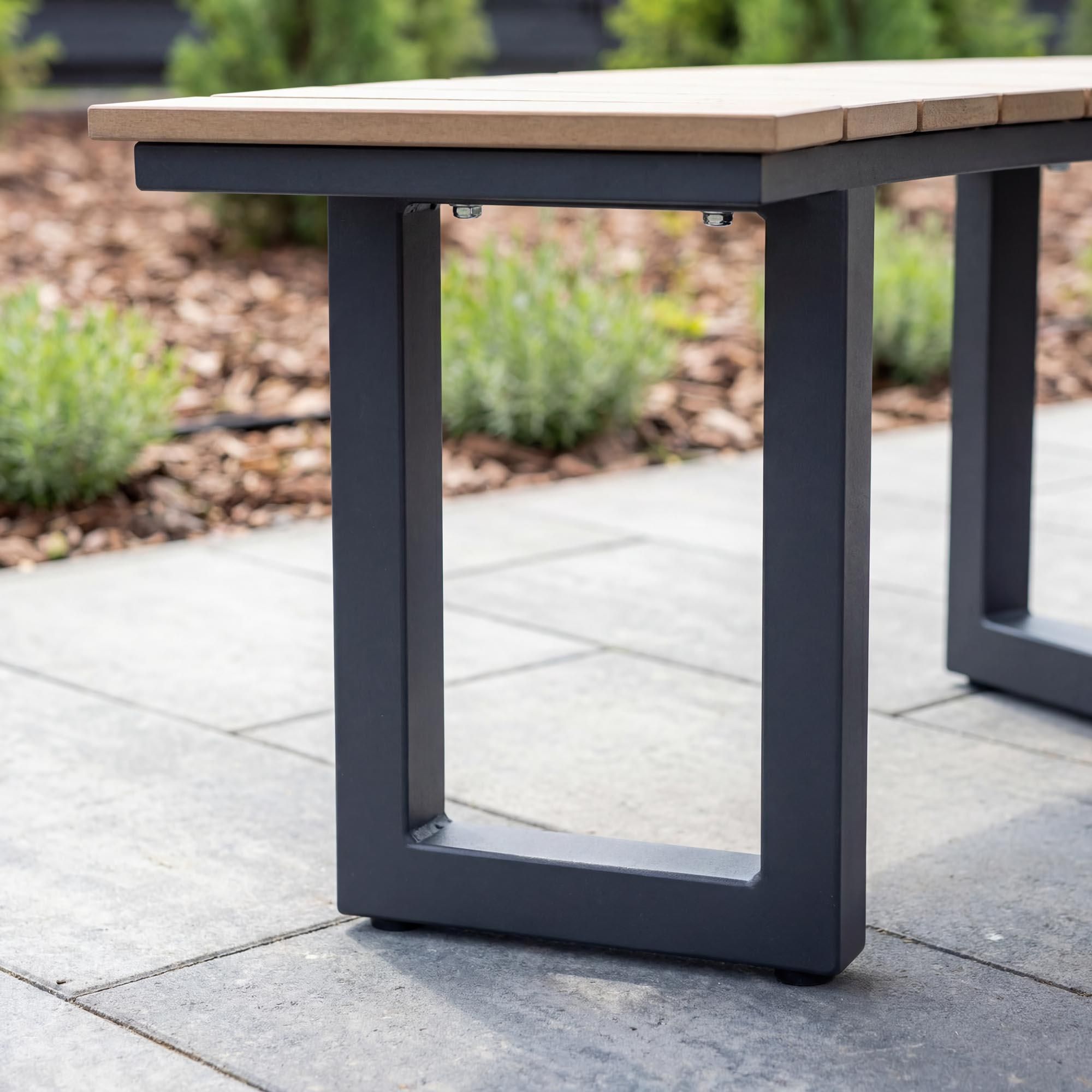 di volio Gartenmöbel Set PORTOFINI - Beige, Sitzgruppe outdoor mit rundem Tisch und Sitzbänken, Esstisch mit stühlen aus wetterfestem PS-Board