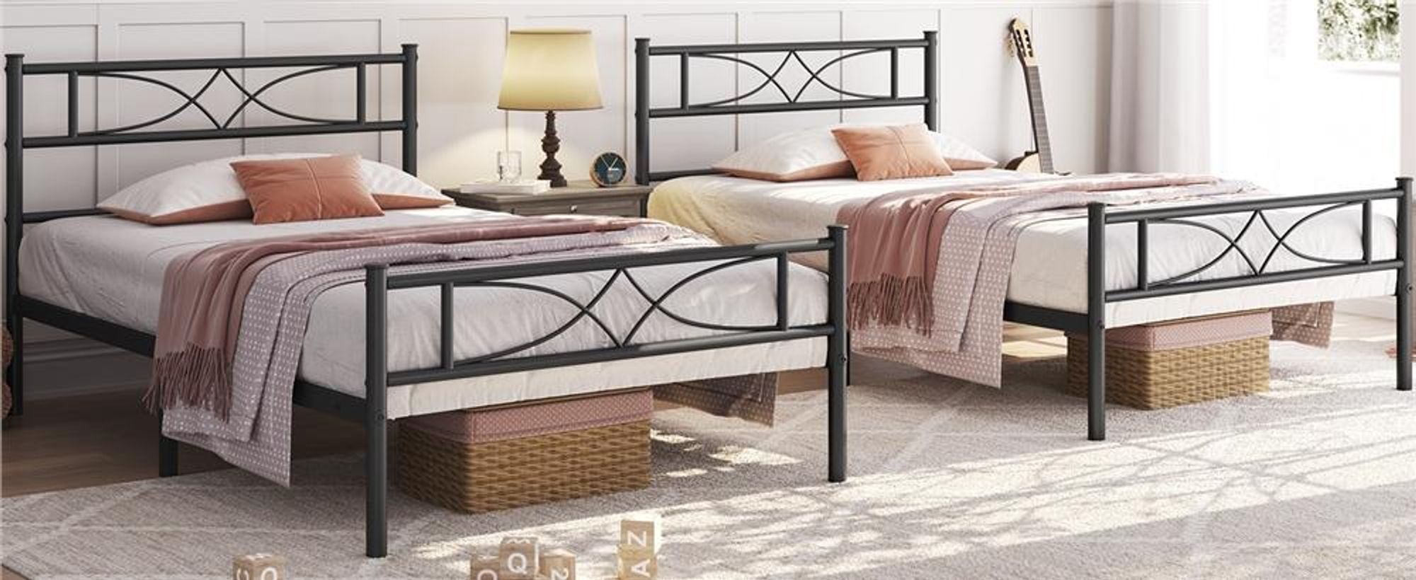 Yaheetech Metallbett Bettgestell 90 x 200 cm, Bettrahmen mit Flügelmuster Kopfteil, Schwarz