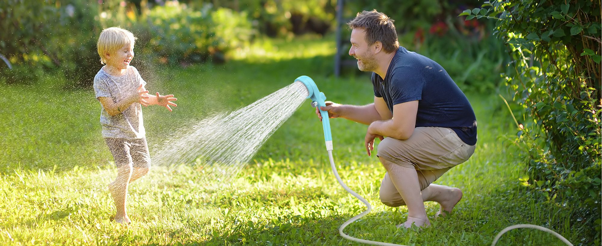 Tragbare Campingdusche Akku mit Pumpe, Camping Dusche Outdoor , Mobile Duschen Außenduschen mit Duschkopf und Schlauch, für Camping Garten Autowaschen