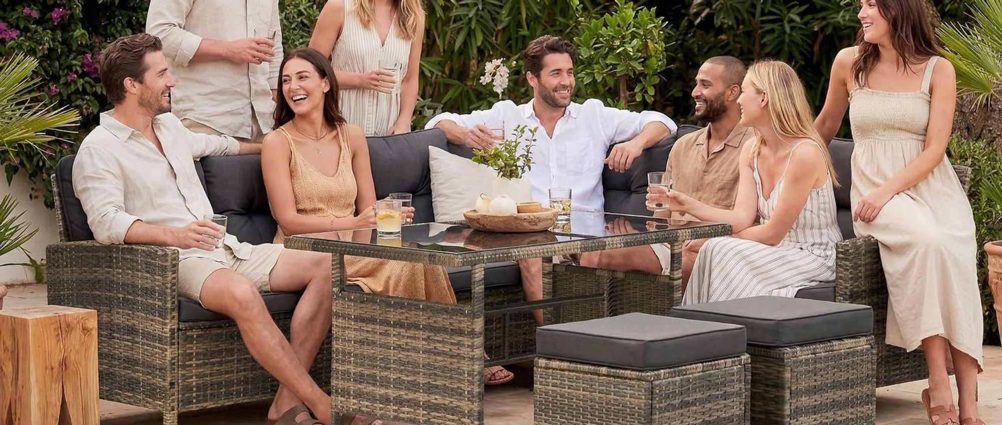 tectake® Rattan Lounge Barletta für 6 bis 8 Personen widerstandsfähig