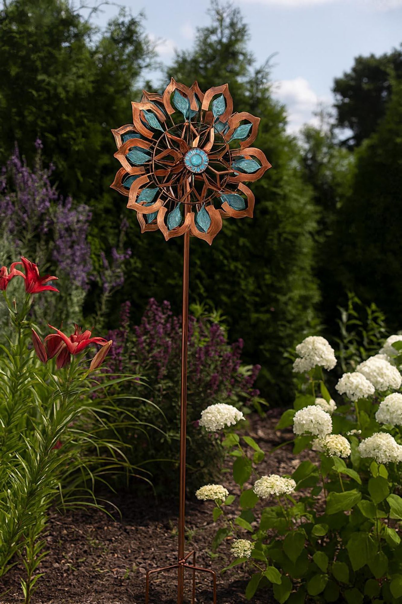 Kobolo Windrad Gartenstecker Dekostecker Windspiel XXL - FIORE - Metall - groß Gartendeko Beetstecker dekorativ Garten dekorieren Blumenbeet Modern