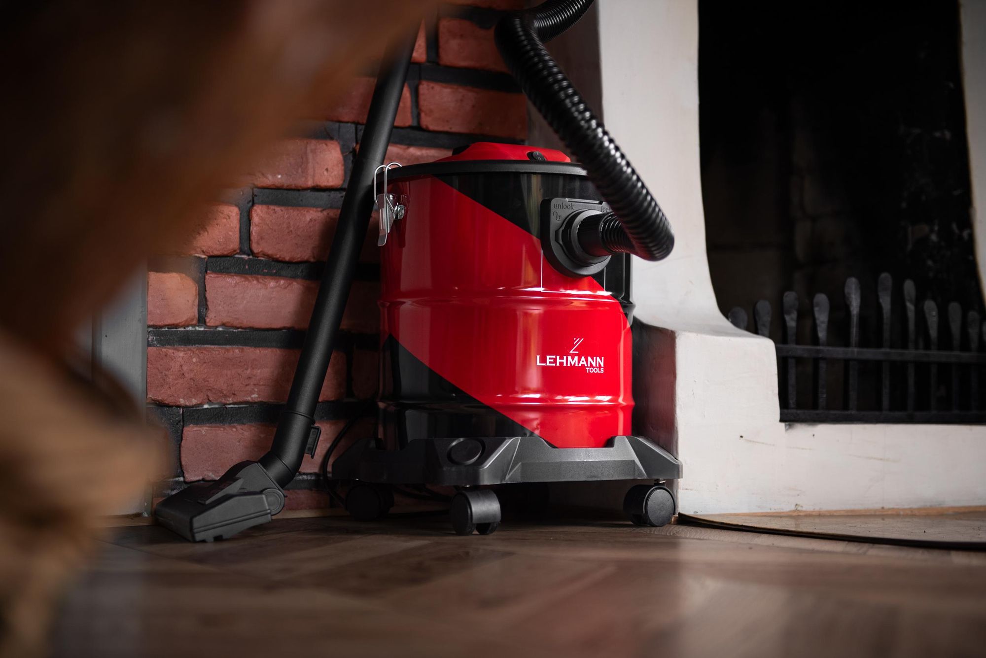 LEHMANN Haddo Aspirateur Industriel, Aspirateur à Cendres pour Cheminée, Réservoir 20 L, Filtre HEPA, Fonction Soufflerie