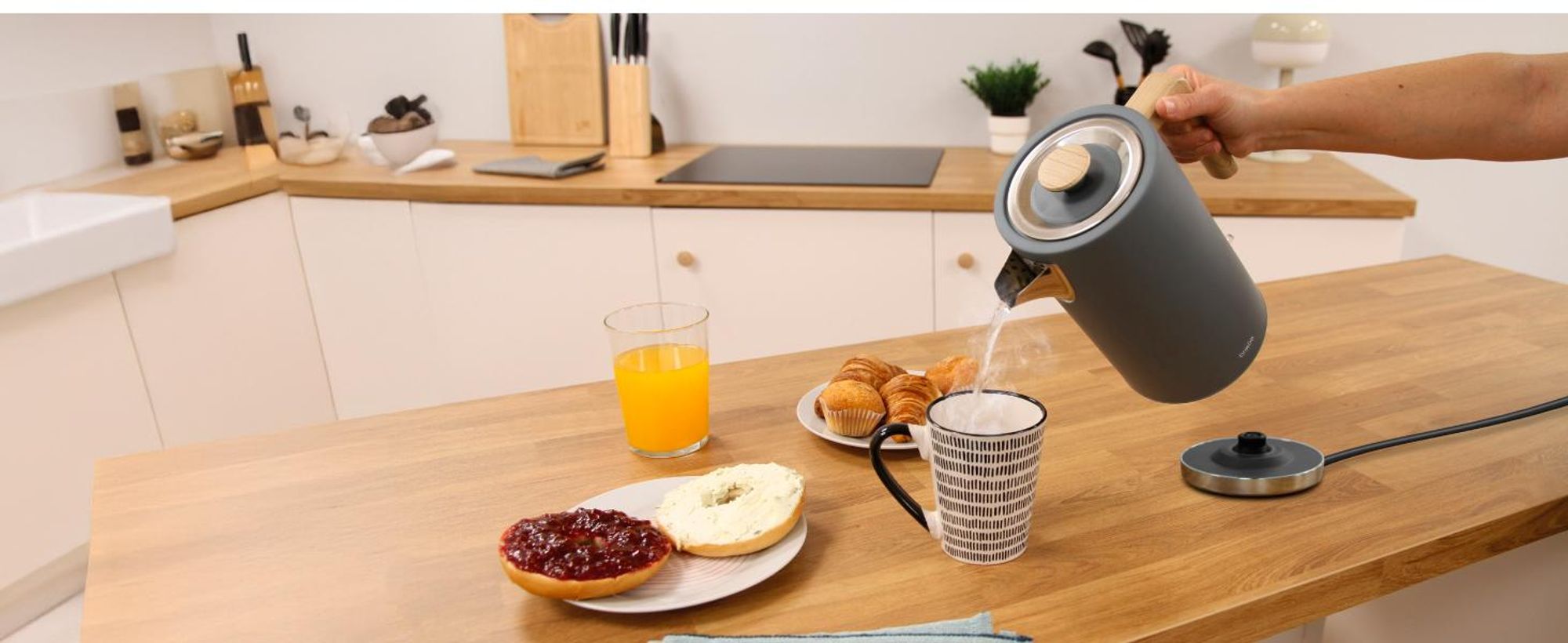 Briebe SKT1167GRY, Grau, Holz, 1,7 l, 2200 W, 2 Scheibe(n), 870 W, 2 Stück(e)