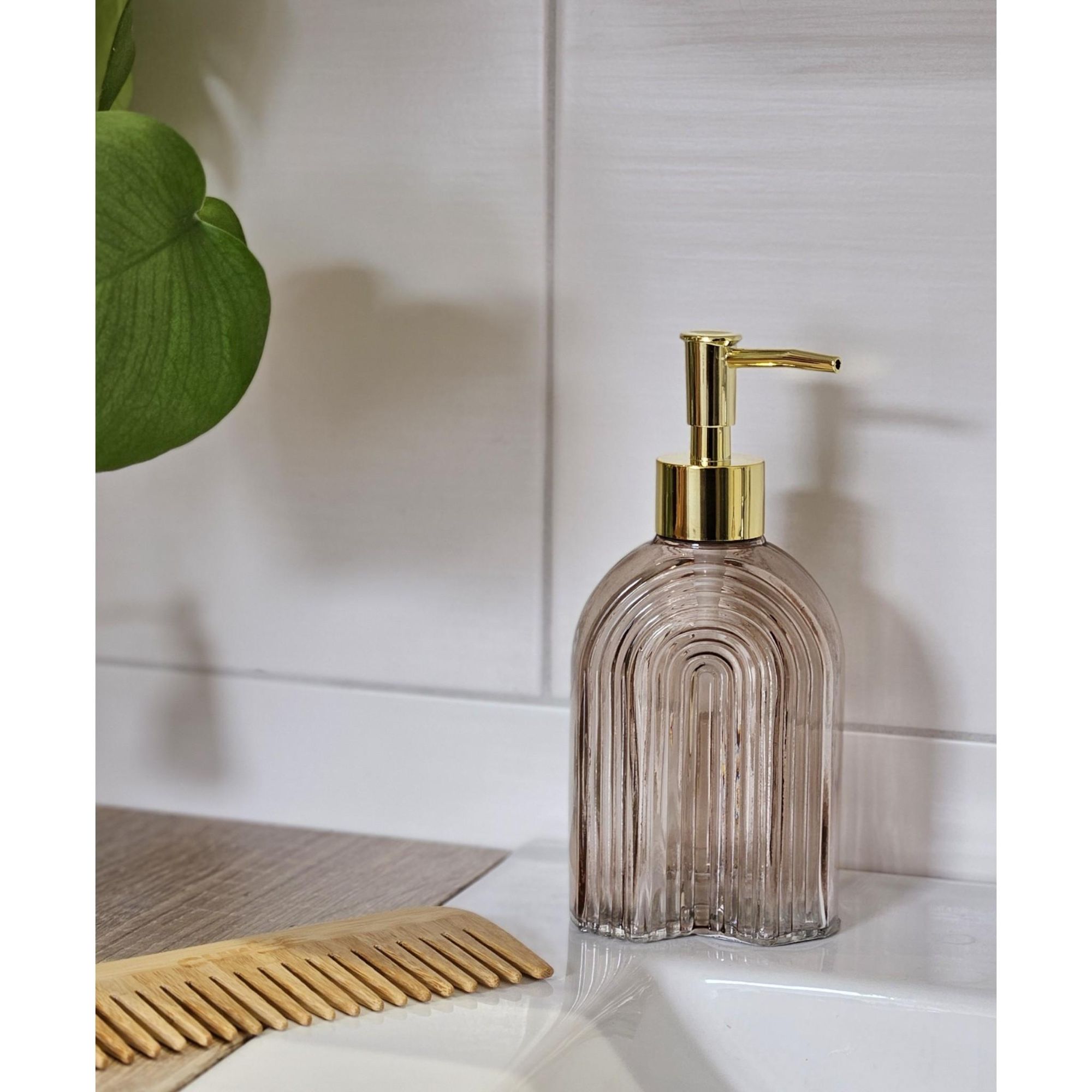 Seifenspender Retro beige gold Glas Pumpkopf Flüssigseifenspender