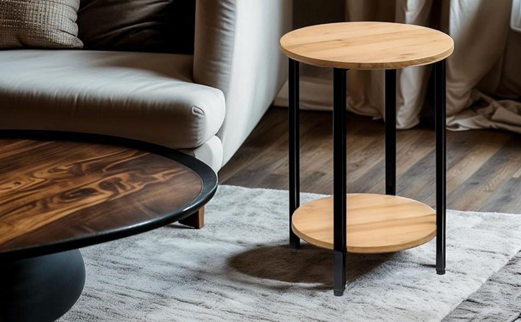 BEGRYF Runder Couchtisch 56x56 cm, Beistelltisch mit Bambusbeinen, kleiner Kaffeetisch weiß, moderner Wohnzimmertisch, moderner Sofatisch