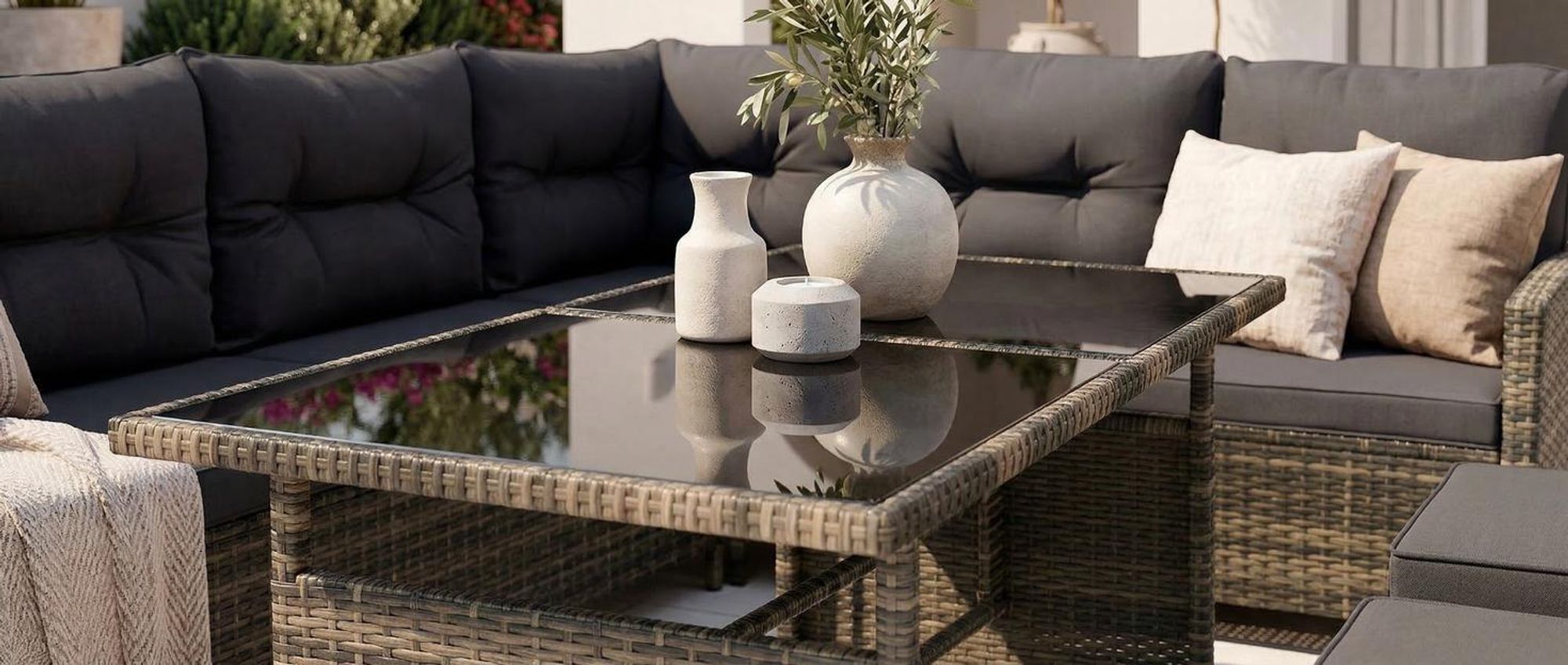 tectake® Rattan Lounge Barletta für 6 bis 8 Personen widerstandsfähig