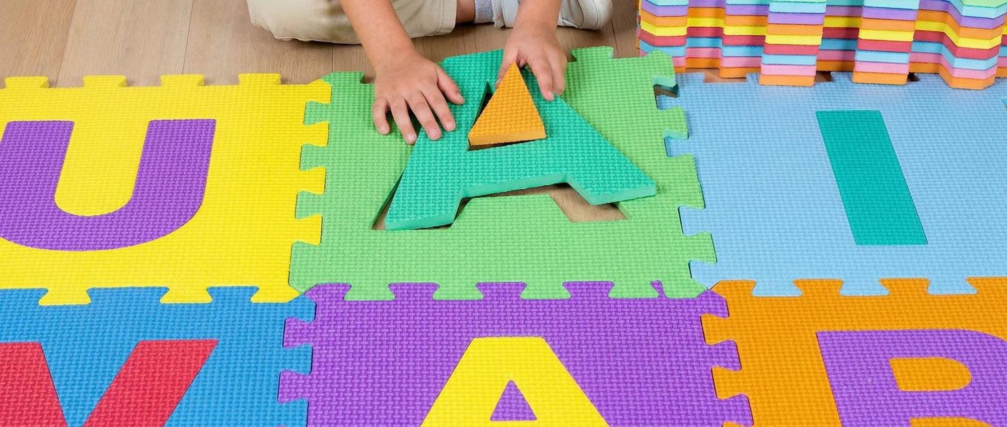 tectake® Puzzlematte 86-teilig Gesamtfläche: 3,6 m², jedes Teil 31,5 x 31,5 x 1 cm