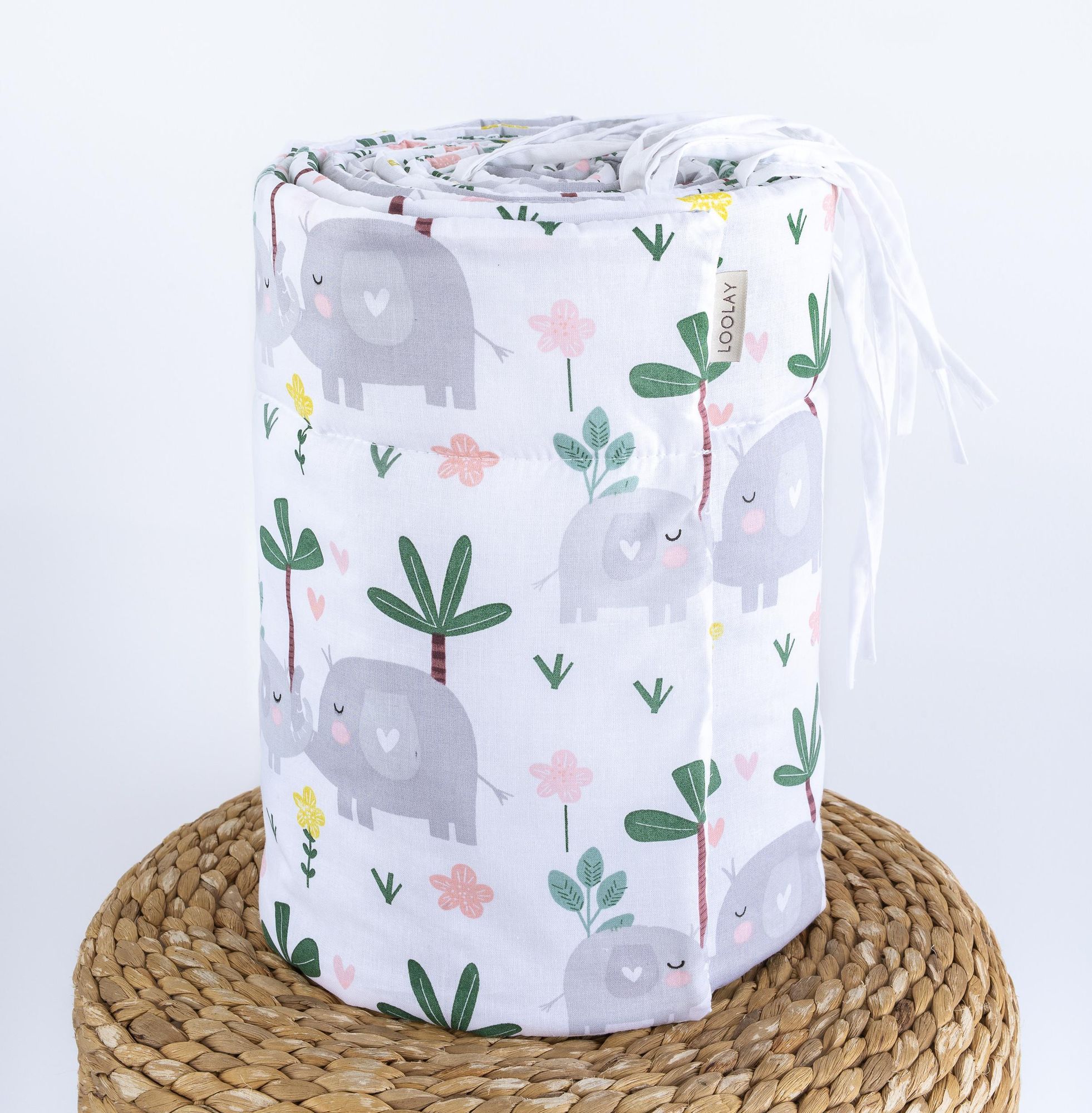 BETTUMRANDUNG Baumwolle 210 x 30 cm Babybett Austattung Babyausstattung Nestchen Bettschlange. Handgenähnt ELEFANT GRAU von LOOLAY®