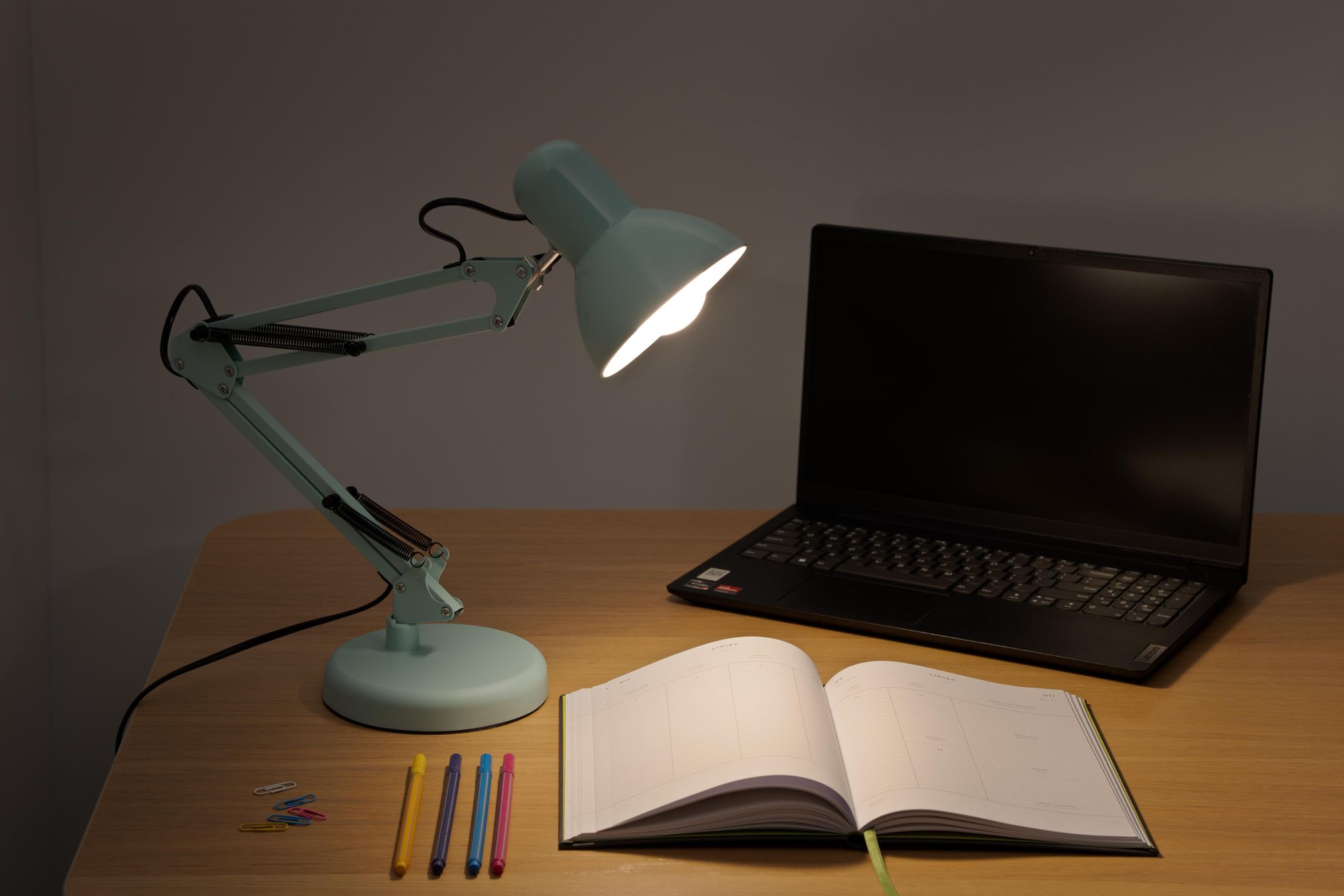 LUMILED Schreibtischlampe Pastellblau Metall E27 Fassung Verstellbarer Arm mit Klemme Retro klassisch Leselampe Tischleuchte Tischlampe Arbeitsleuchte Nachttischlampe Kinderzimmer Arbeitszimmer