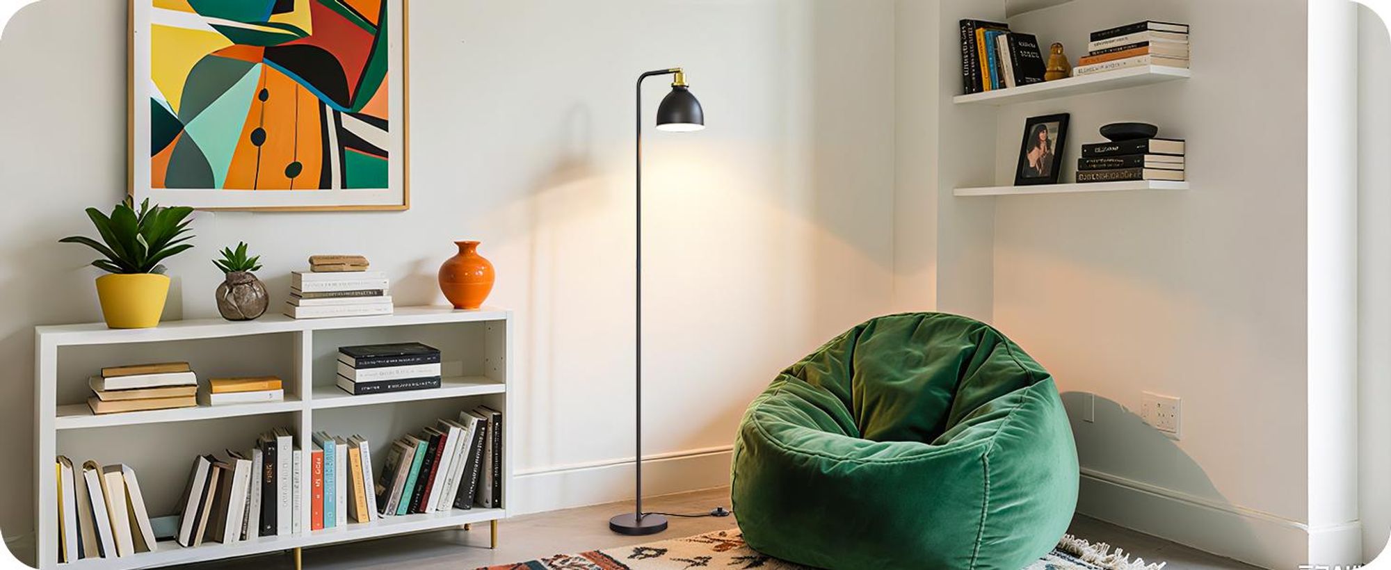 EDISHINE Stehlampe Schwarz, Retro Stehleuchte inkl. LED Leuchtmittel, Verstellbarer Kopf, mit Metall Lampenschirm, Leselampe für Wohnzimmer & Büro