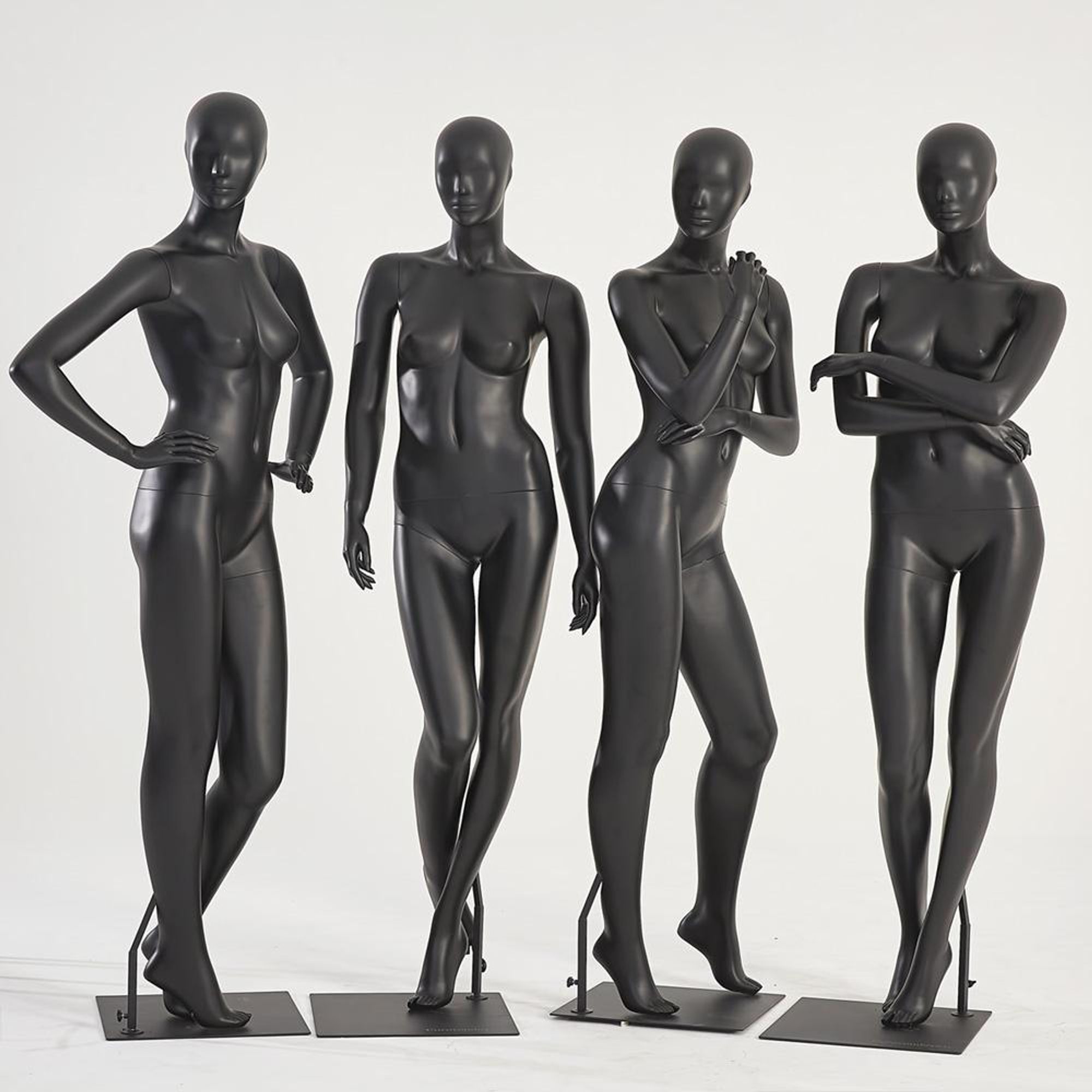 Eurotondisplay schwarz in Matt lackierte Schaufensterpuppen Damen und Herren