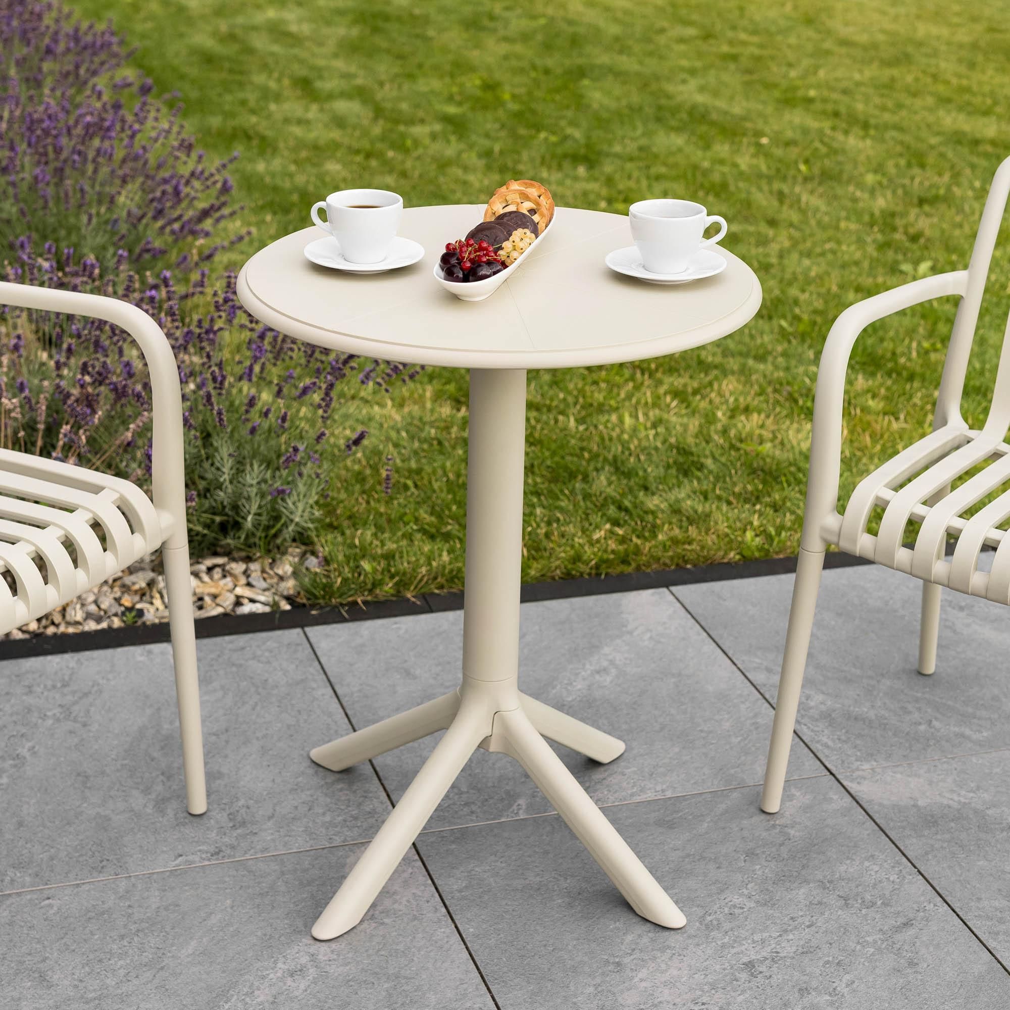 di volio Gartentisch DEGO - runder Outdoor Tisch für Balkon & Terrasse, Ø60 cm, wetterfest - beige