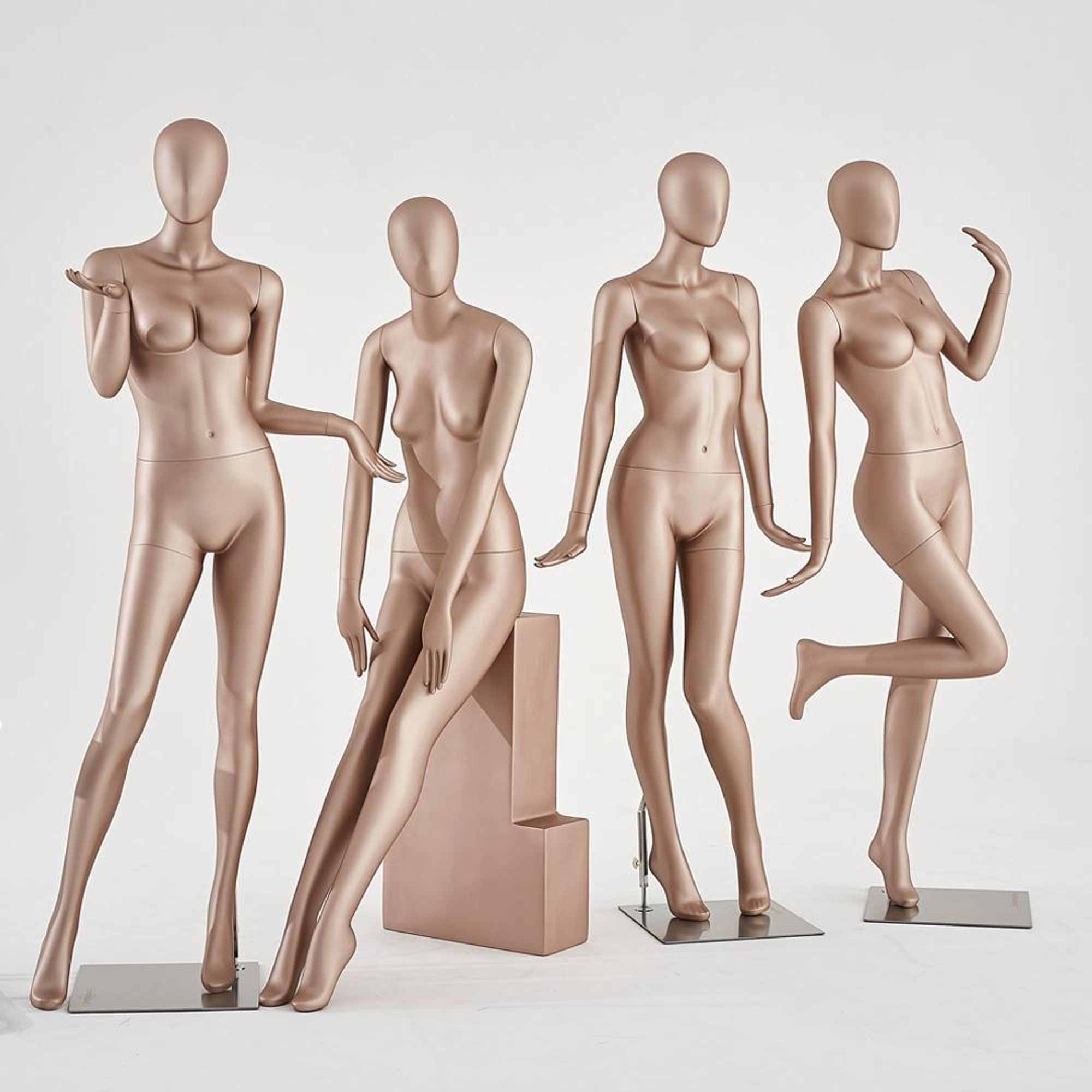 Eurotondisplay abstrakte Schaufensterpuppe Damen in gold