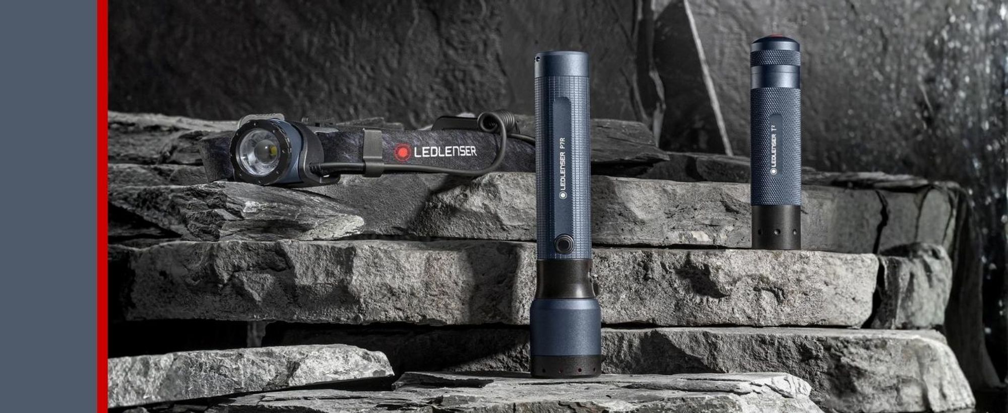 Taschenlampe P7R 25th Anniversary Edition, bis 2000 lm, IP68, Leuchtweite 320m, bis 80 Std. Laufzeit, inkl. 2 Akkus, dunkelblau