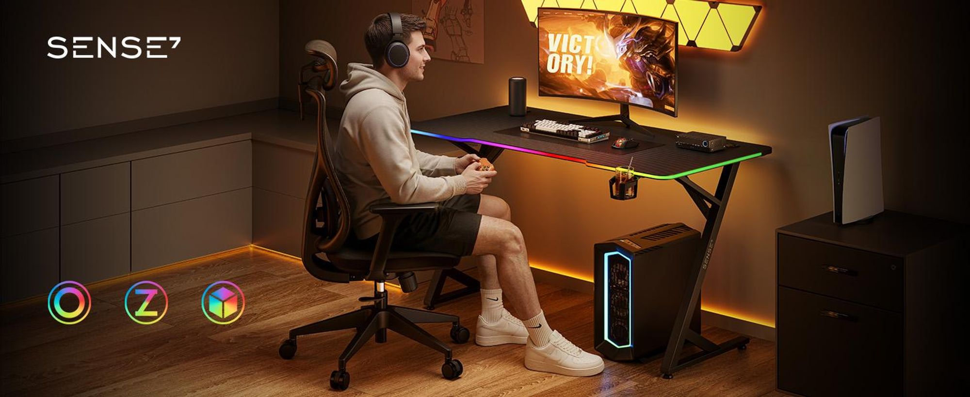 Sense7 VOLT RGB Gaming Schreibtisch 140x70 cm Schwarz Computertisch mit LED Beleuchtung PC Tisch groß Carbon Optik Gamer Tisch Home Office