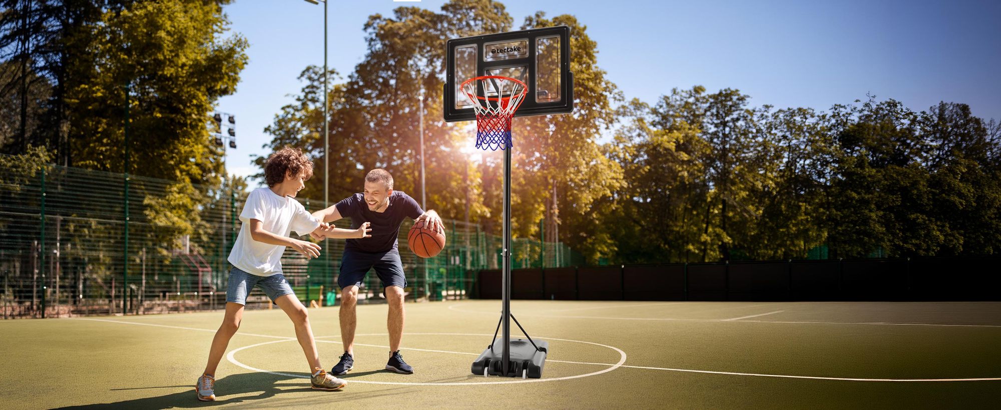 tectake® Basketballkorb Dirk Outdoor mit Rollen, inklusive Ball, Pumpe und 2 Netze