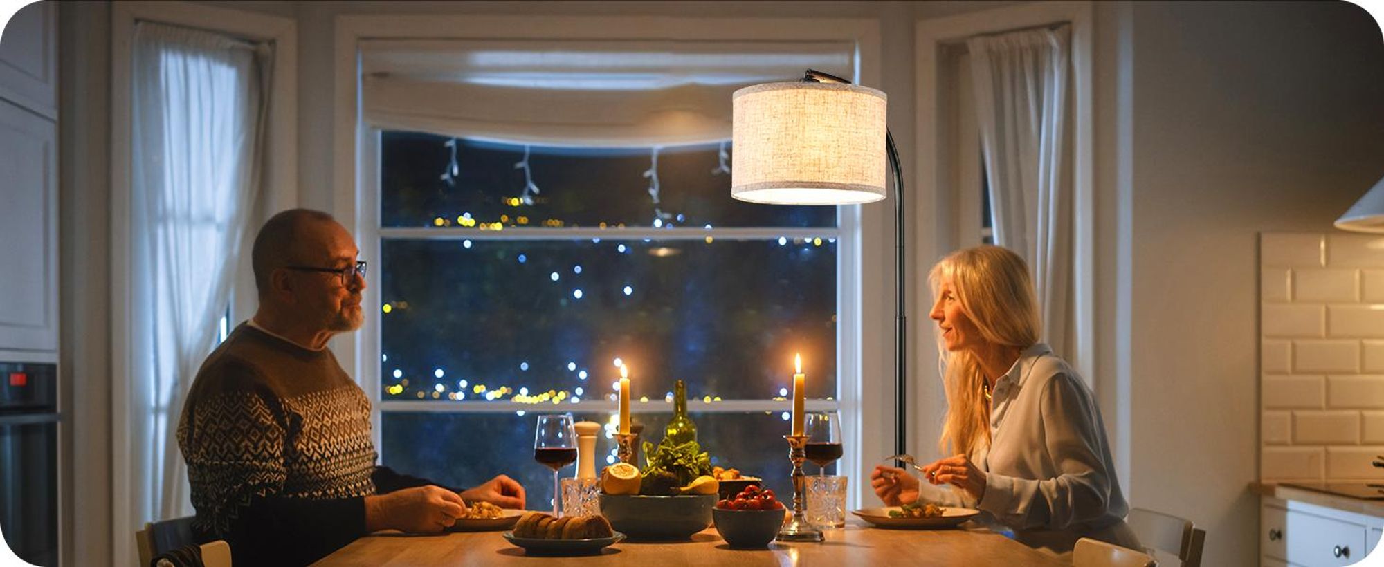 EDISHINE Bogenlampe Stehlampe mit Verstellem & LED Glühbirne & Fußschalter, Bogenleuchte mit Beigen Leinen-Lampenschirm