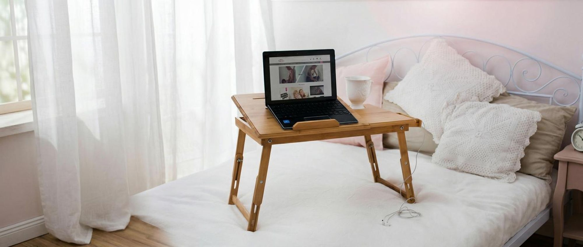 tectake® Laptoptisch Helene 55 x 35 x 26 cm