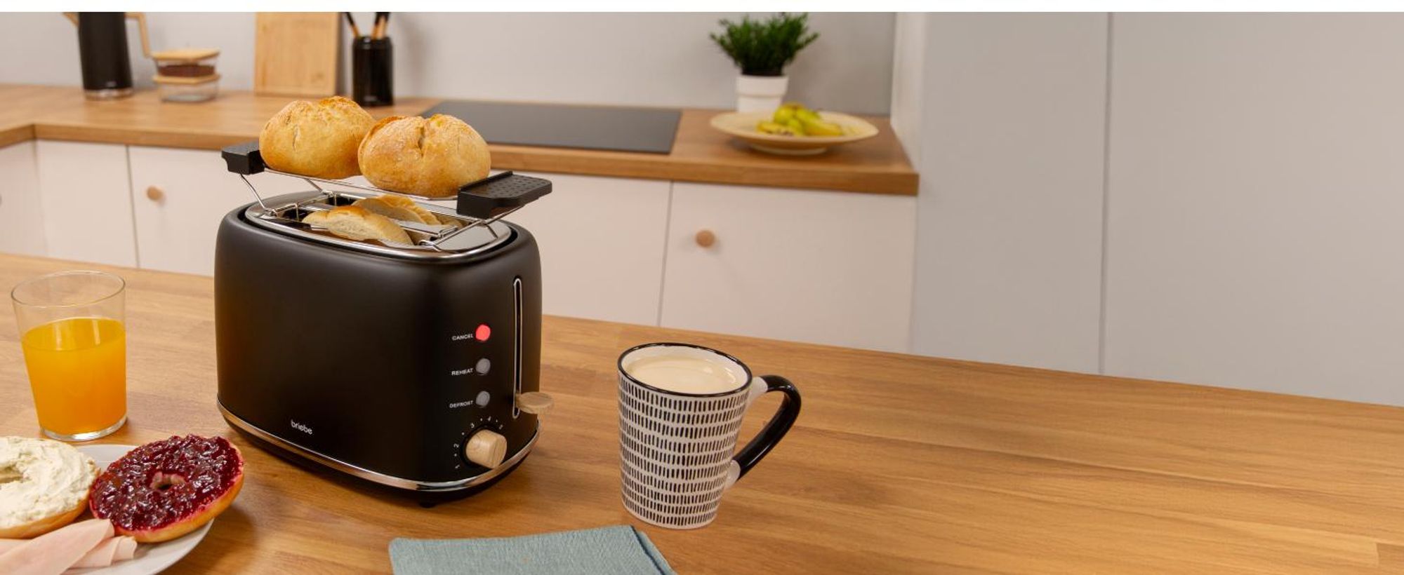 Briebe SKT1167BLK Nordic Set Toaster 2 Scheiben Breite Schlitze + Wasserkocher 1,7L Elektrischer Schwarz